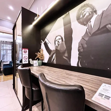 M13 Rustic Stylish With King Bed & Friendly Host Apartment Budapest